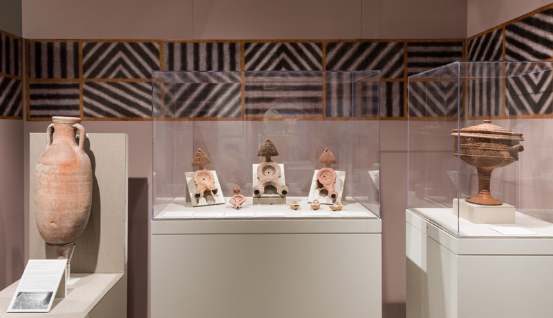 The service courtyard