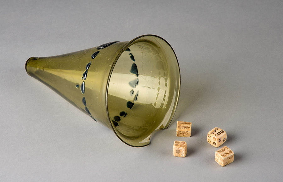 Conical lamp with dice